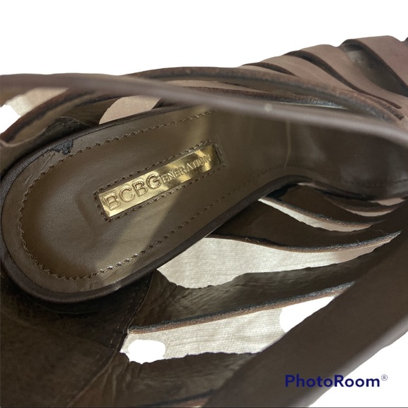 BCBGeneration Strappy Wedge - Picture 7 of 10